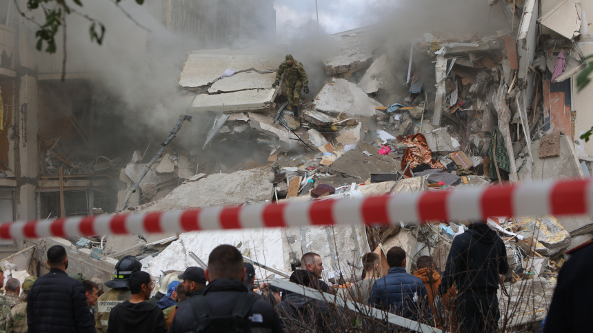 Все еще звучит тревога: последняя информация о теракте в Белгороде